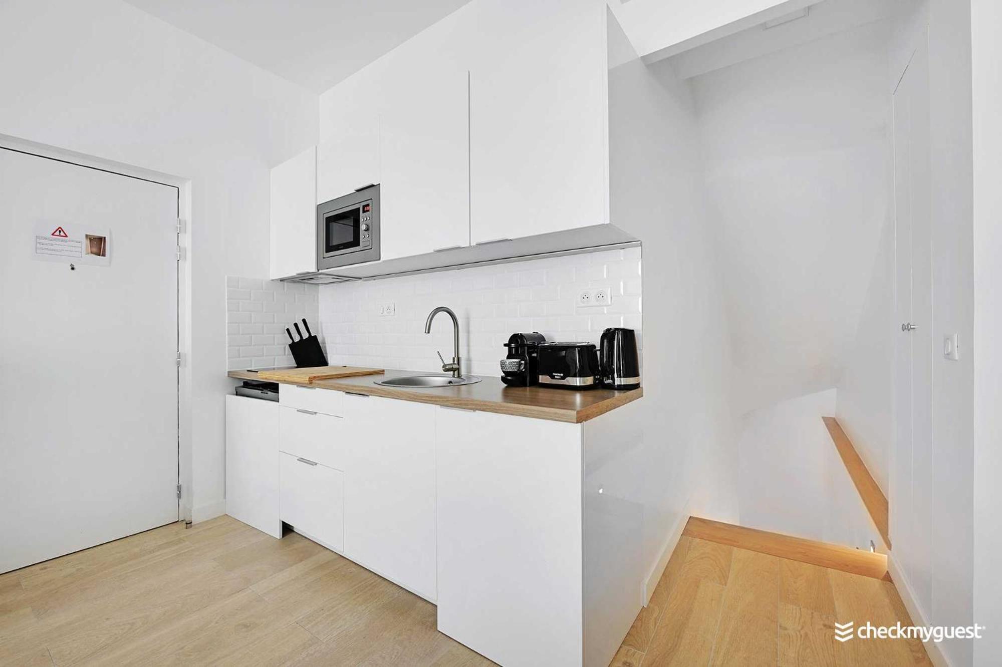 Intimate Apartment With Air Conditioner & Jacuzzi 2Br 6P Montmartre París Exterior foto