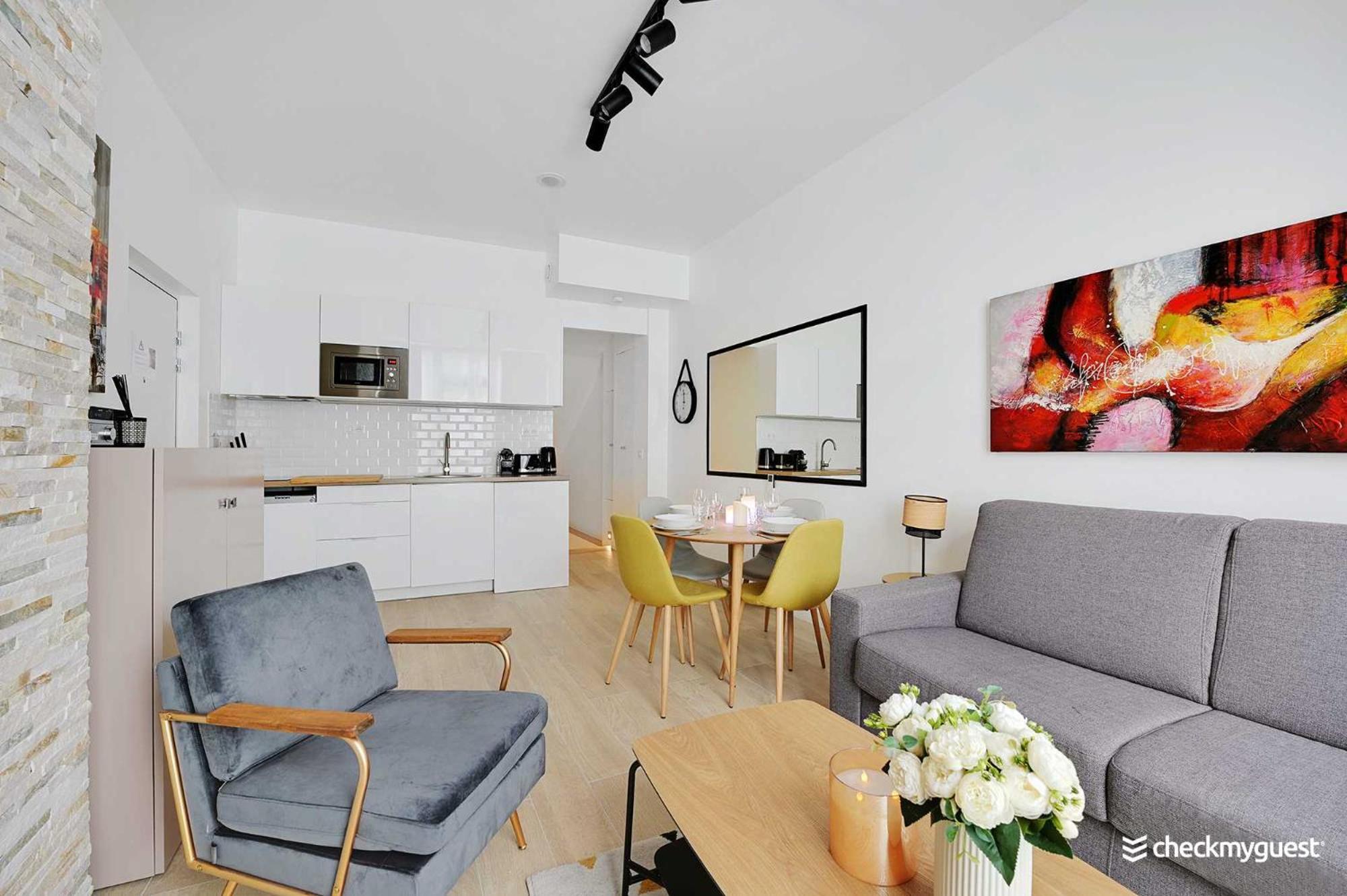 Intimate Apartment With Air Conditioner & Jacuzzi 2Br 6P Montmartre París Exterior foto