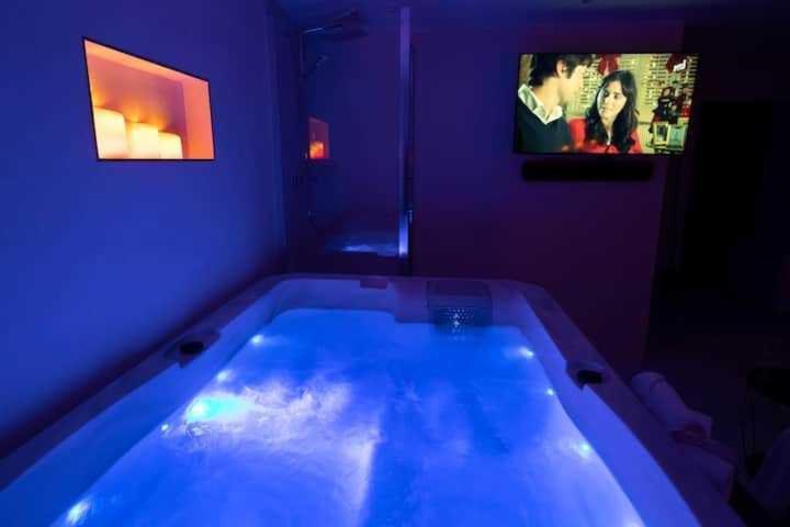 Intimate Apartment With Air Conditioner & Jacuzzi 2Br 6P Montmartre París Exterior foto